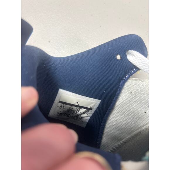 Nike Air Jordan Son of Mars 'Hornets' Men's 8.5 White Midnight Navy 580603-105 - Picture 8 of 9